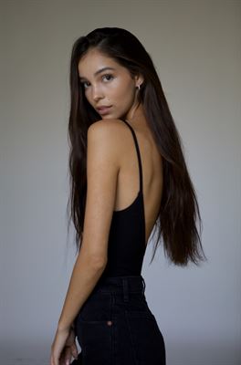 Kennedi Model KENNEDY MCGONIGAL for ABC MODELS
